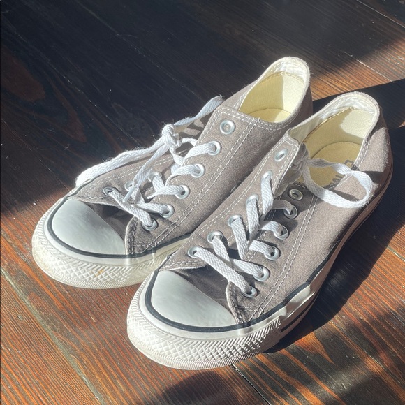 Converse All Star Low Tops M7/W9 - Picture 1 of 16